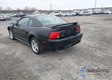 2000 Ford Mustang Gt from USA, damaged, VIN 1FAFP42X6YF123467